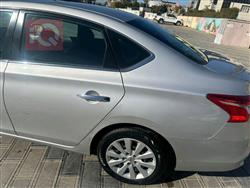 نيسان سنترا